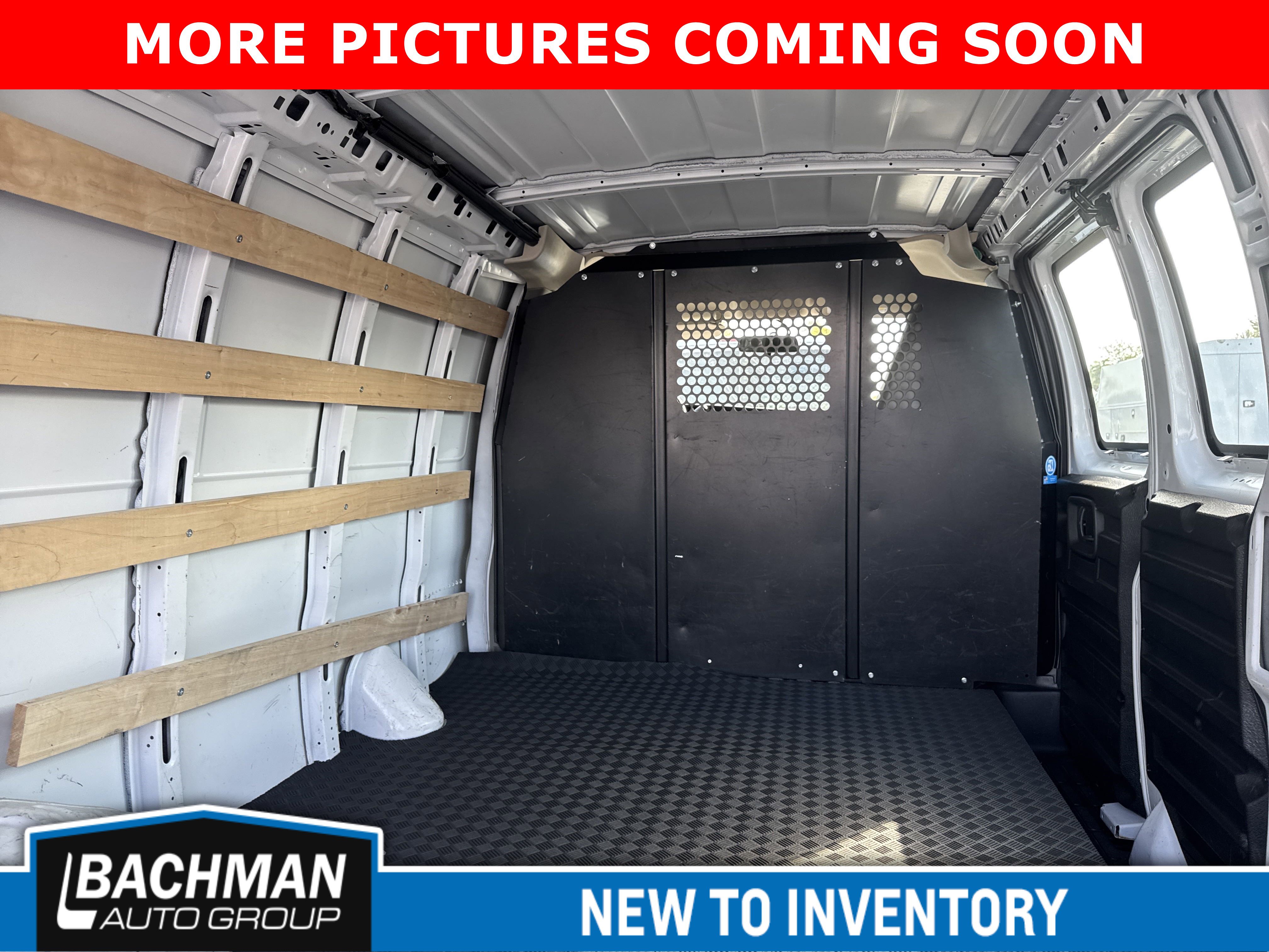 2023 Chevrolet Express 2500 Work Van Cargo photo 2