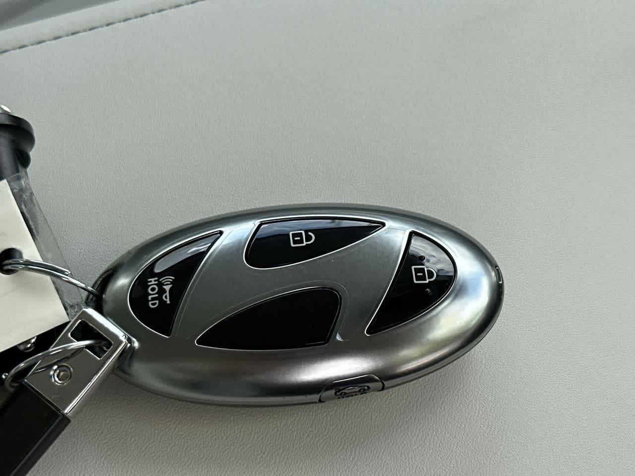 2025 Hyundai Sonata Hybrid SEL photo 28