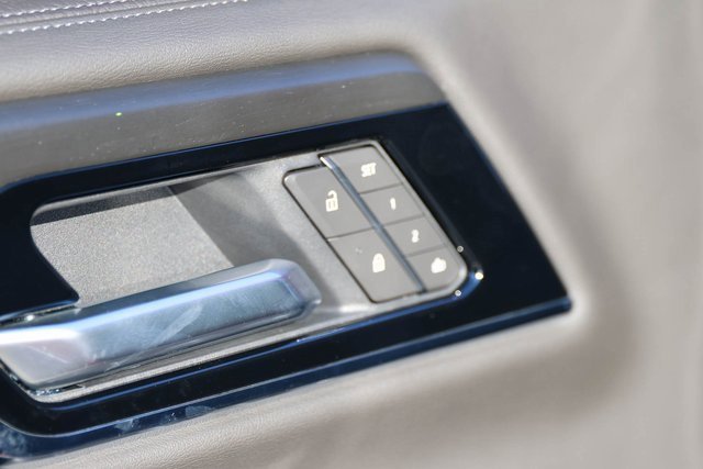 2026 Gmc Yukon XL Denali photo 10