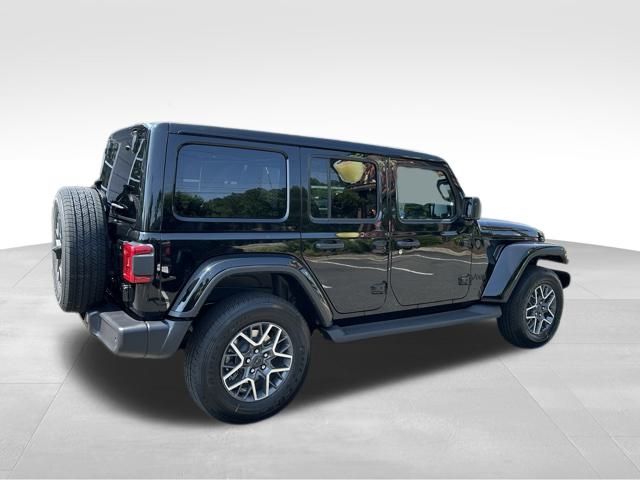 2025 Jeep Wrangler Sahara photo 4