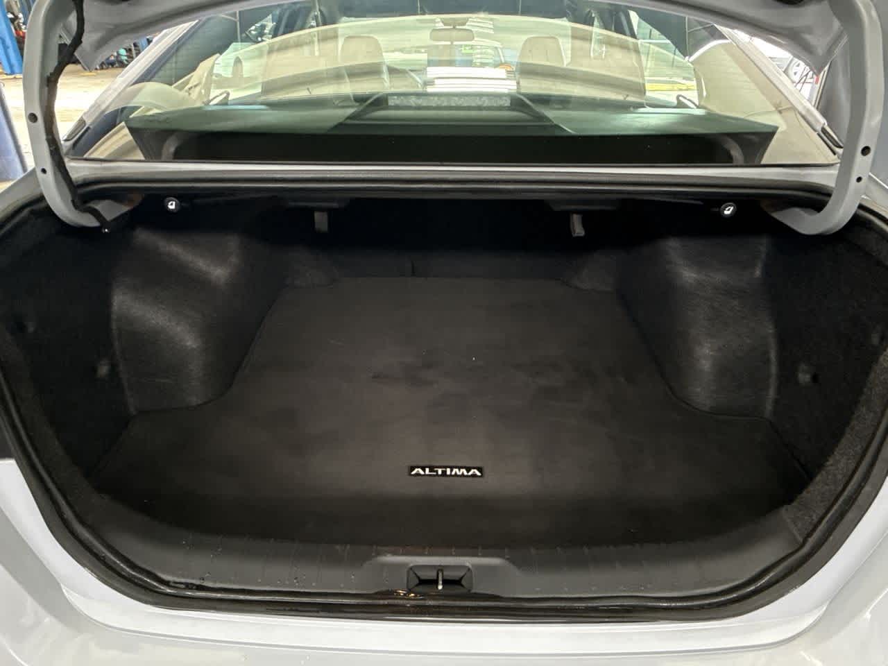2024 Nissan Altima 2.5 SR photo 23