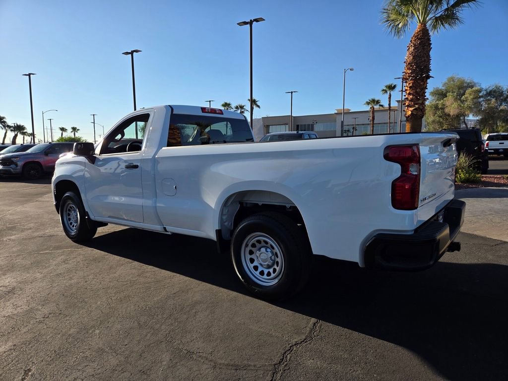 2026 Chevrolet Silverado 1500 photo 3
