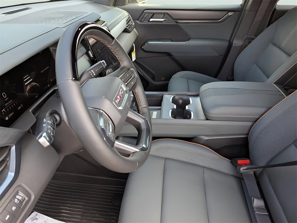 2026 Gmc Acadia AT4 photo 5