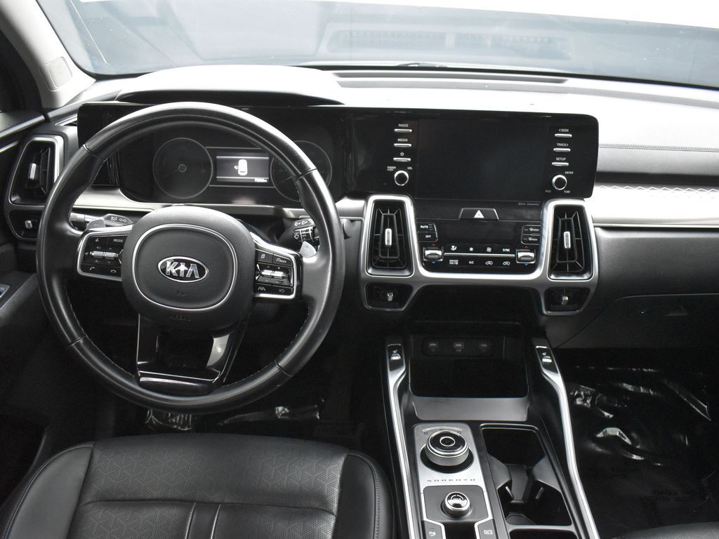 2021 Kia Sorento Hybrid S photo 11