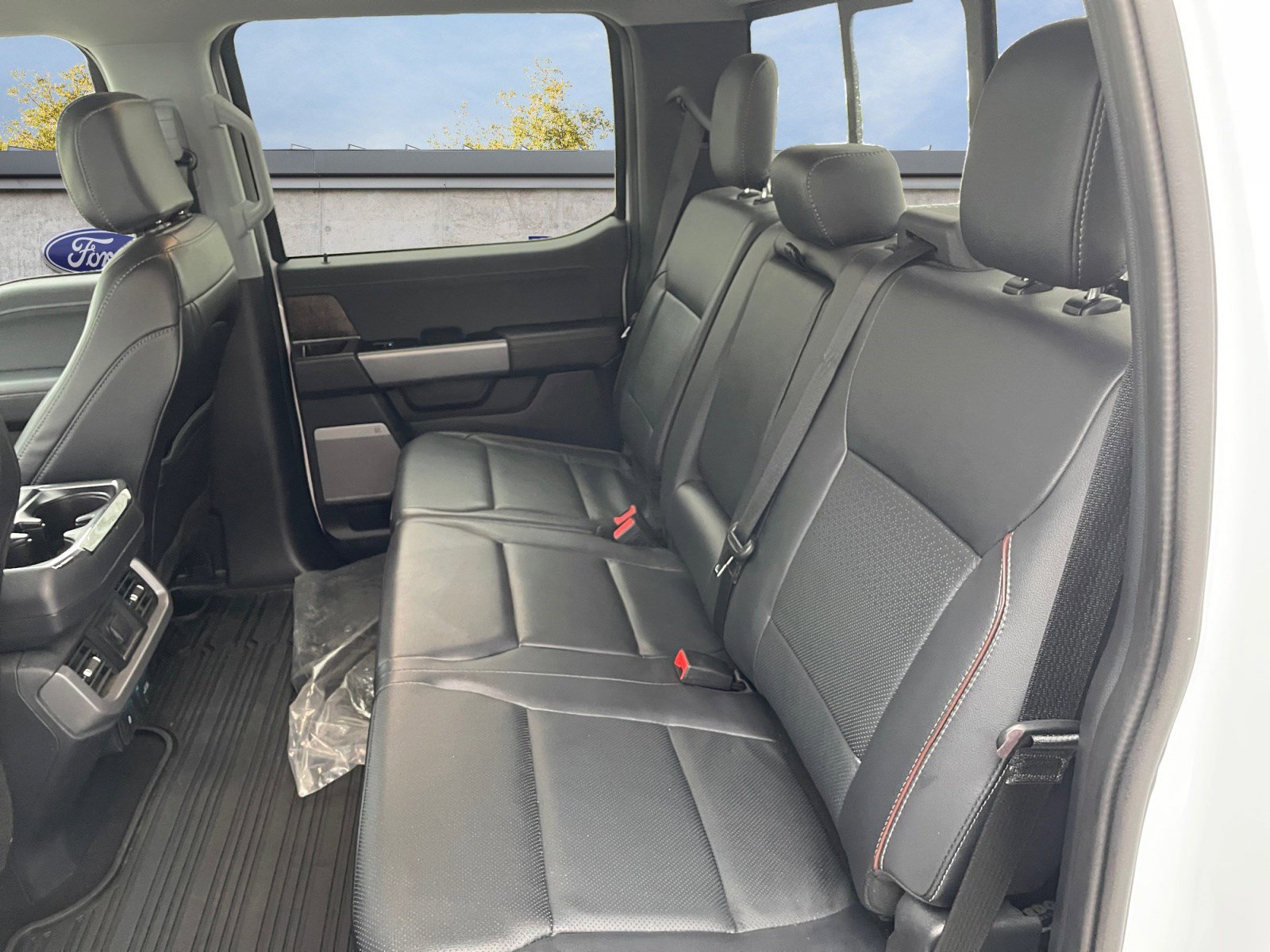 2023 Ford F-150 Lariat photo 10