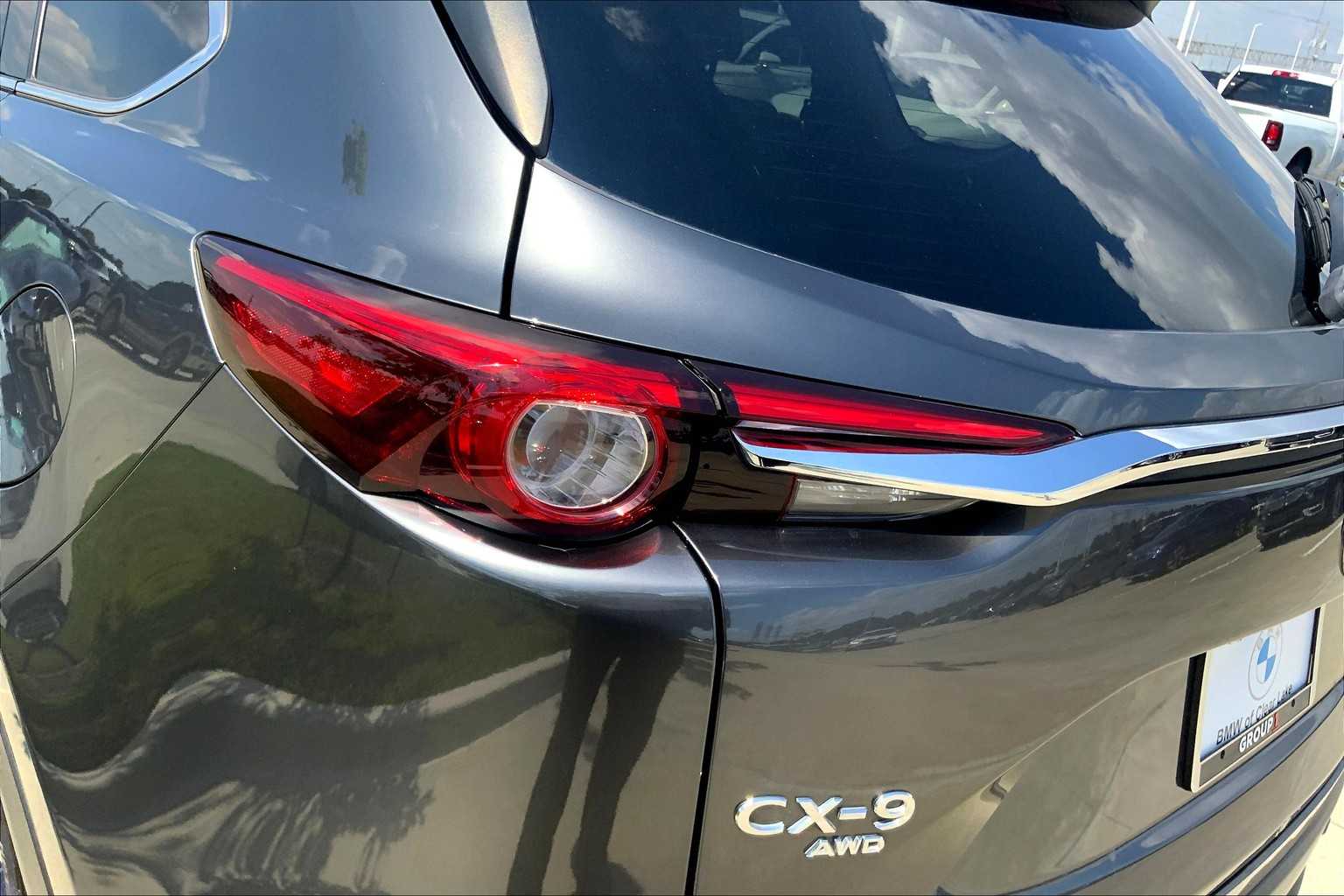 2022 Mazda CX-9 Touring photo 26