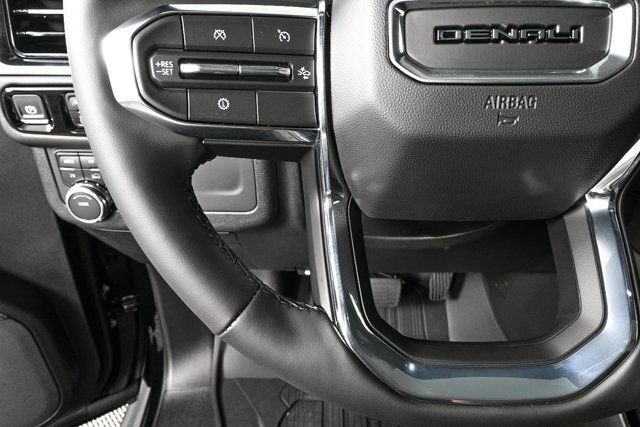 2026 Gmc Yukon XL Denali photo 9