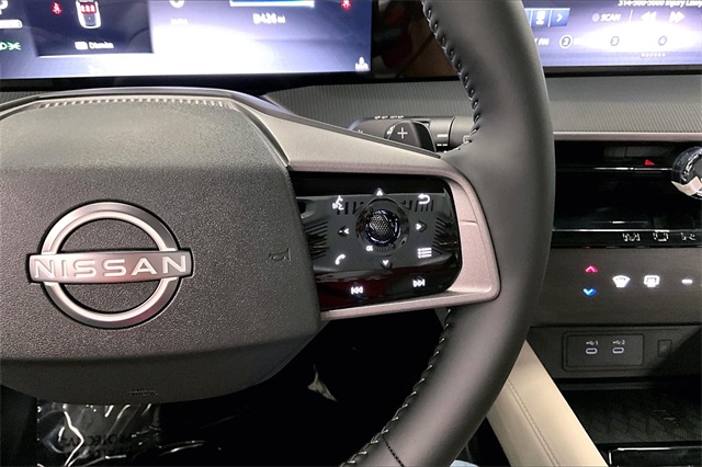 2025 Nissan Murano SV photo 21