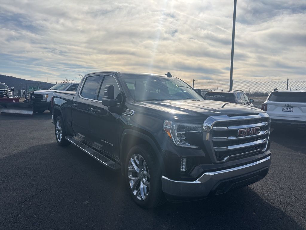 2020 GMC Sierra SLE's photo