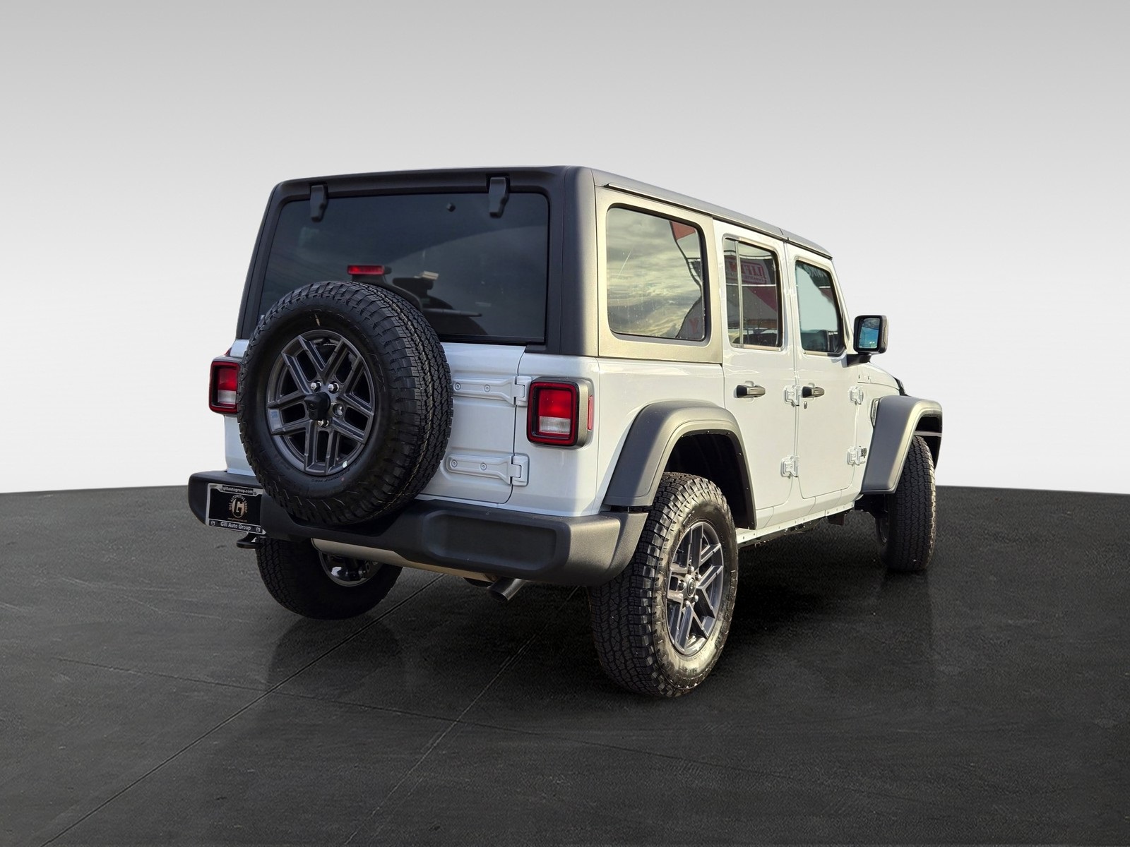 2025 Jeep Wrangler Sport S photo 4