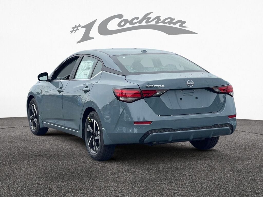 2025 Nissan Sentra SV photo 4