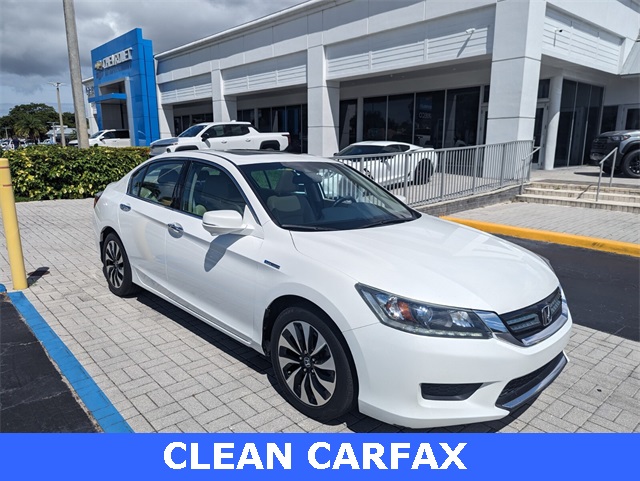 2015 Honda Accord Hybrid EX-L photo 2