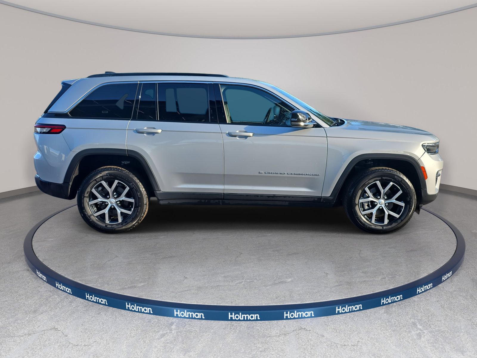 2024 Jeep Grand Cherokee Limited photo 4