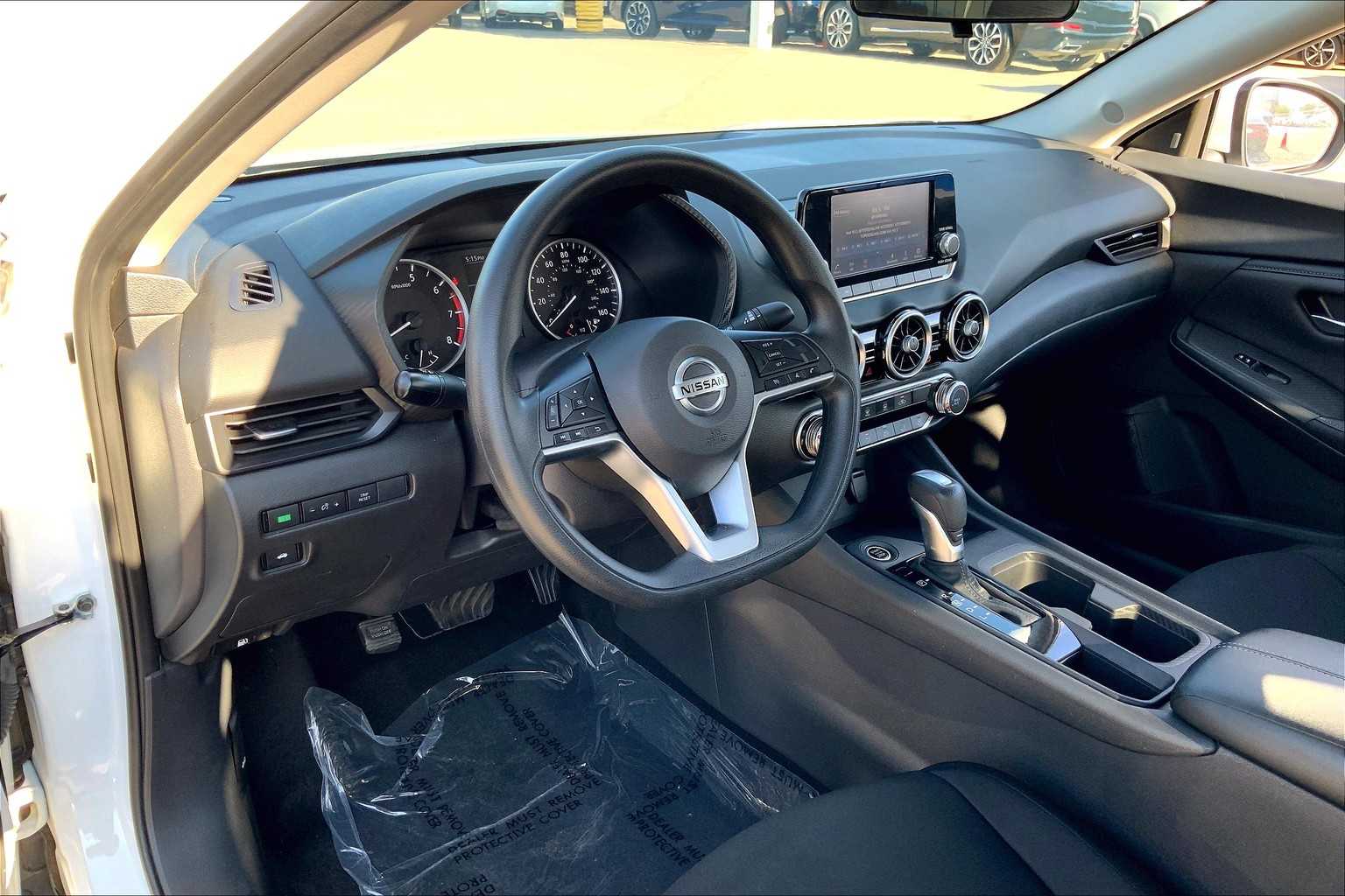 2023 Nissan Sentra S photo 15