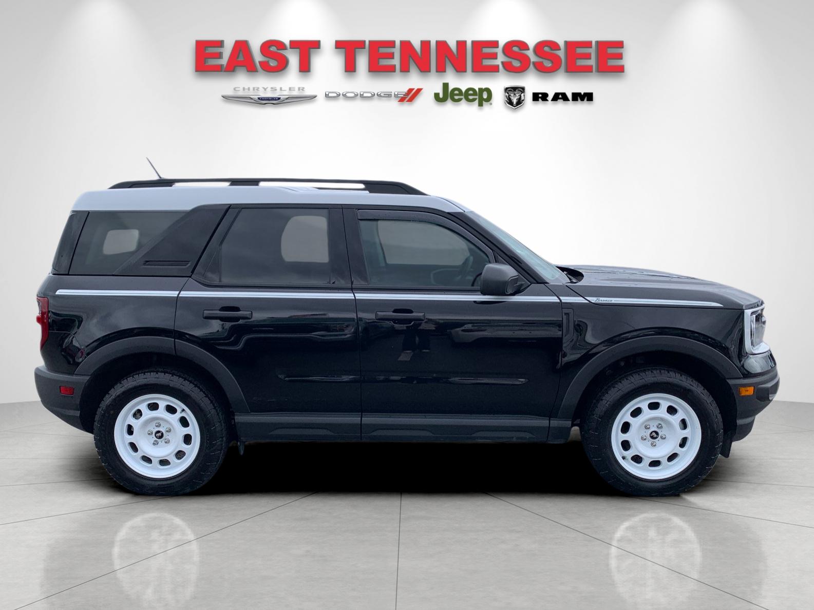 2024 Ford Bronco Sport Heritage photo 2