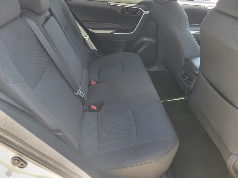 2023 Toyota RAV4 LE photo 12