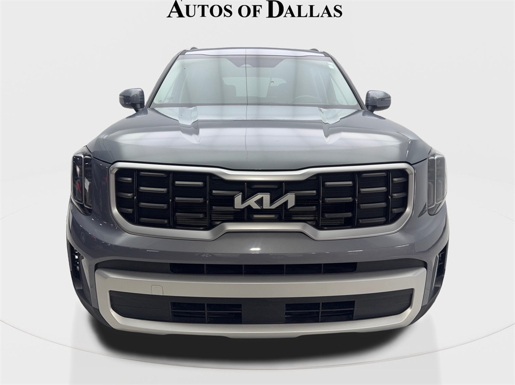 2025 Kia Telluride S photo 3