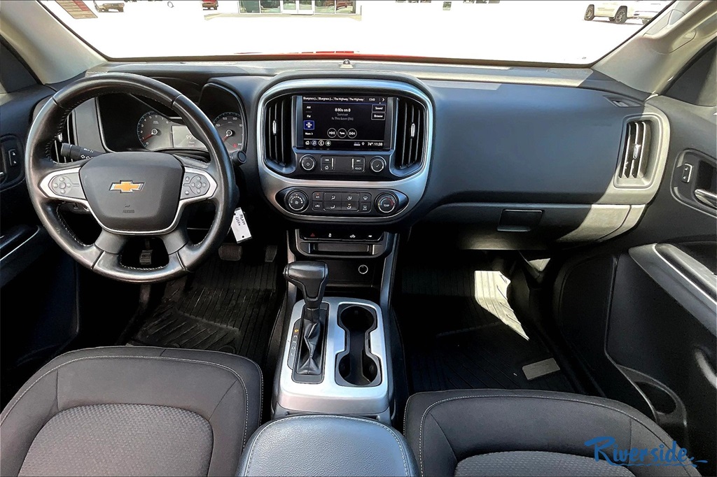 2019 Chevrolet Colorado LT photo 8