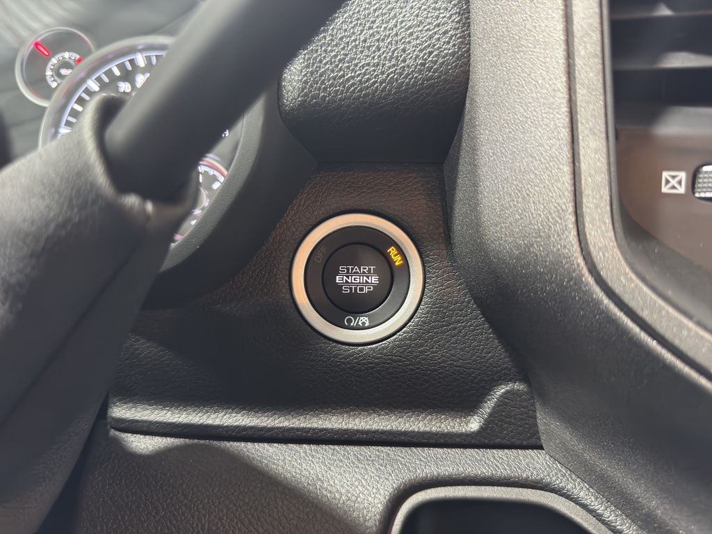2025 Ram 5500 Tradesman photo 22