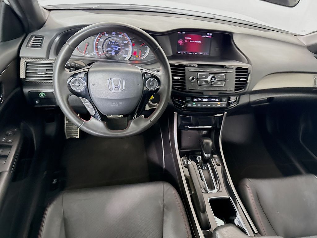 2017 Honda Accord Sport SE photo 18