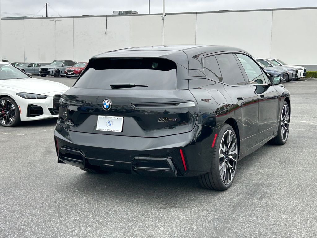 2026 Bmw iX photo 4