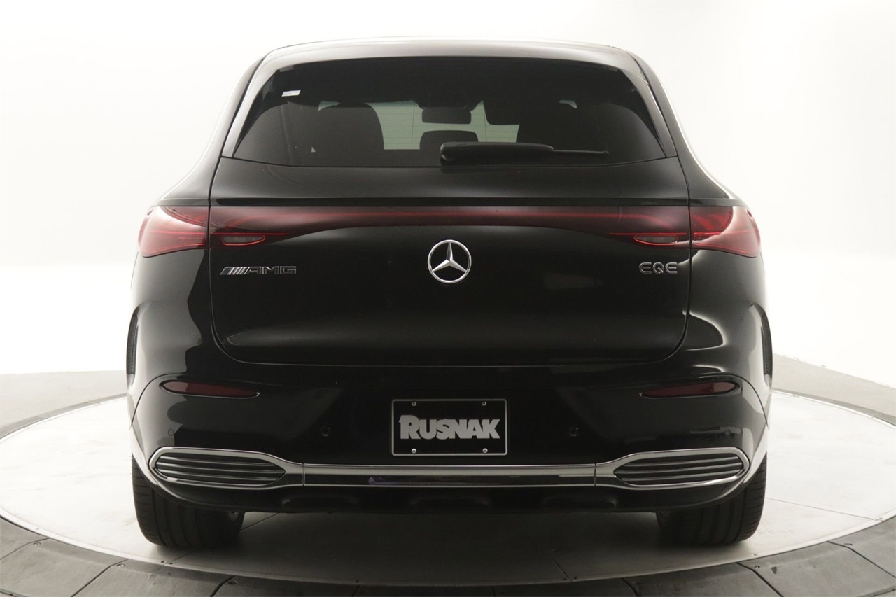 2025 Mercedes Benz EQE SUV AMG photo 3