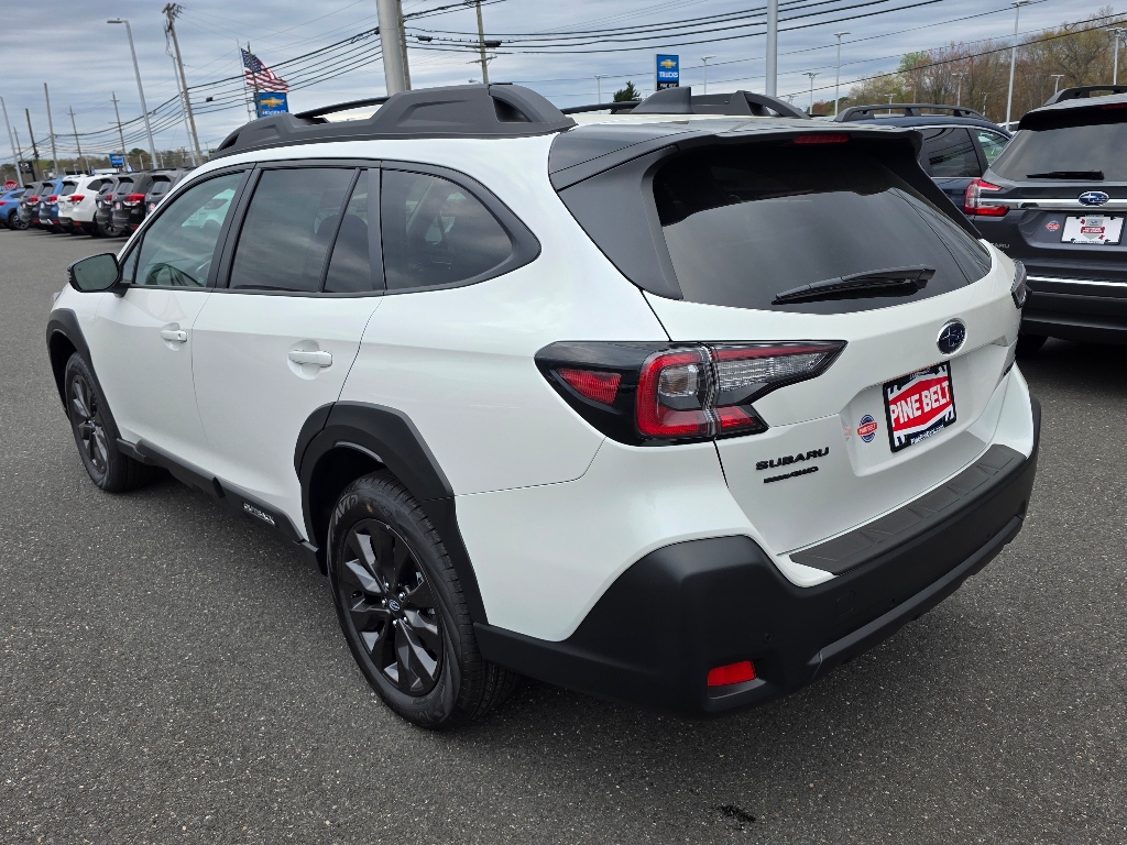 2025 Subaru Outback Onyx Edition photo 7