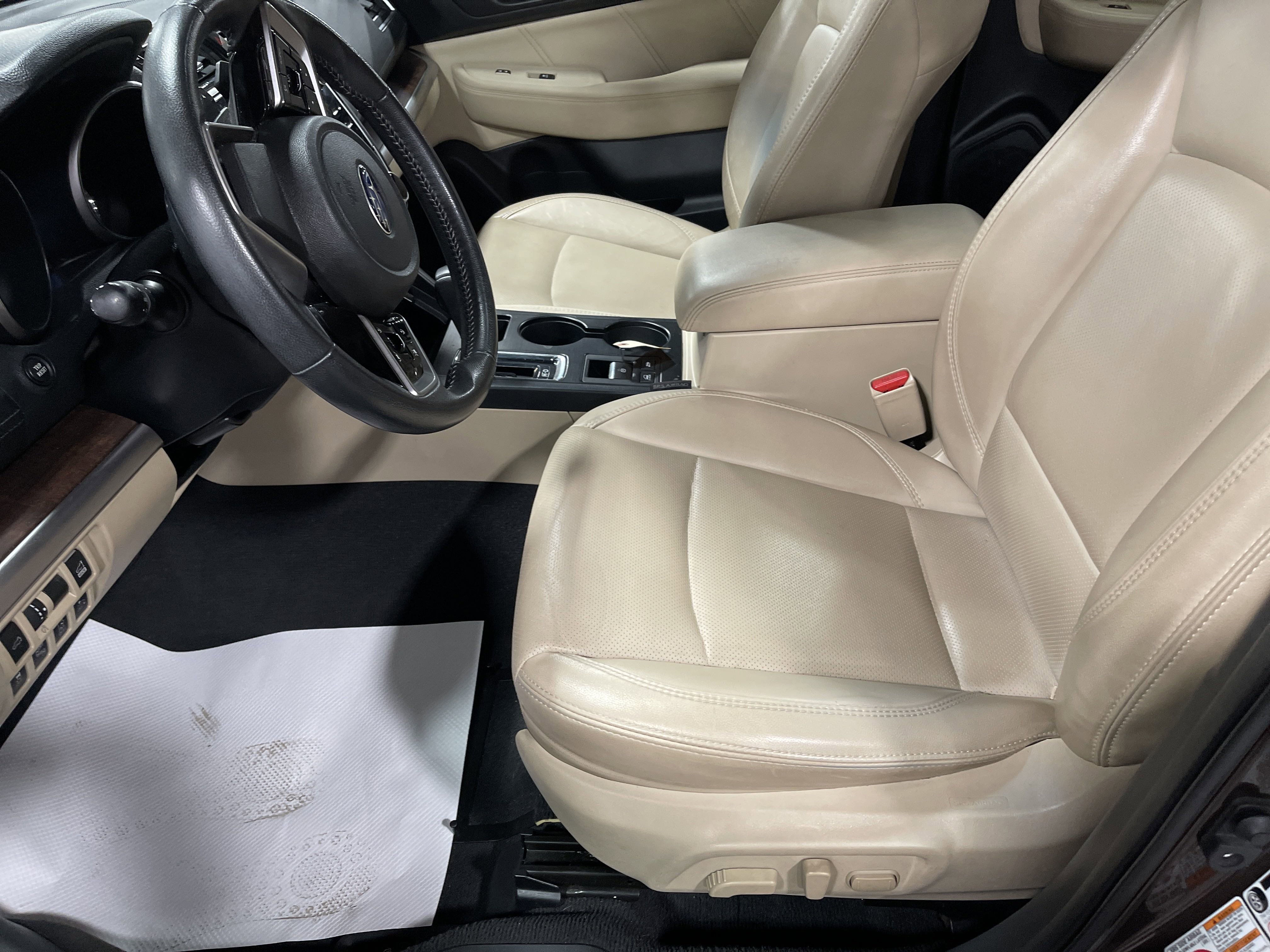 2019 Subaru Outback Limited photo 6
