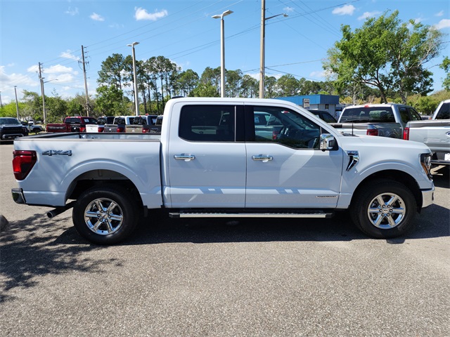 2025 Ford F-150 XLT photo 2