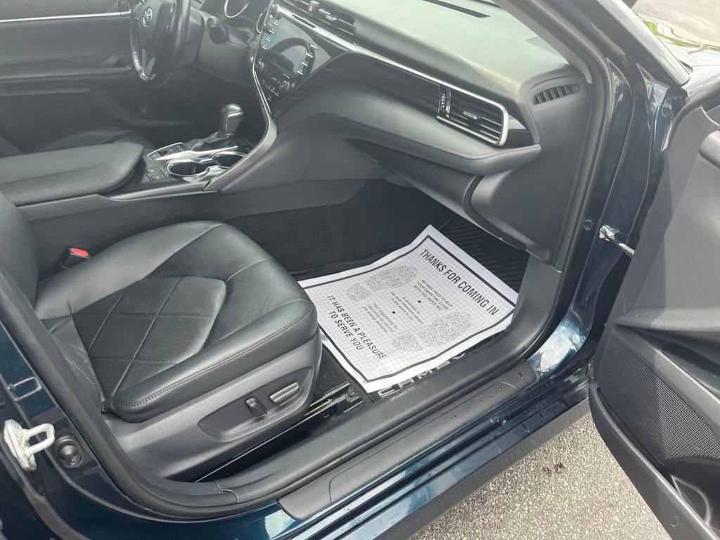 2019 Toyota Camry LE photo 22