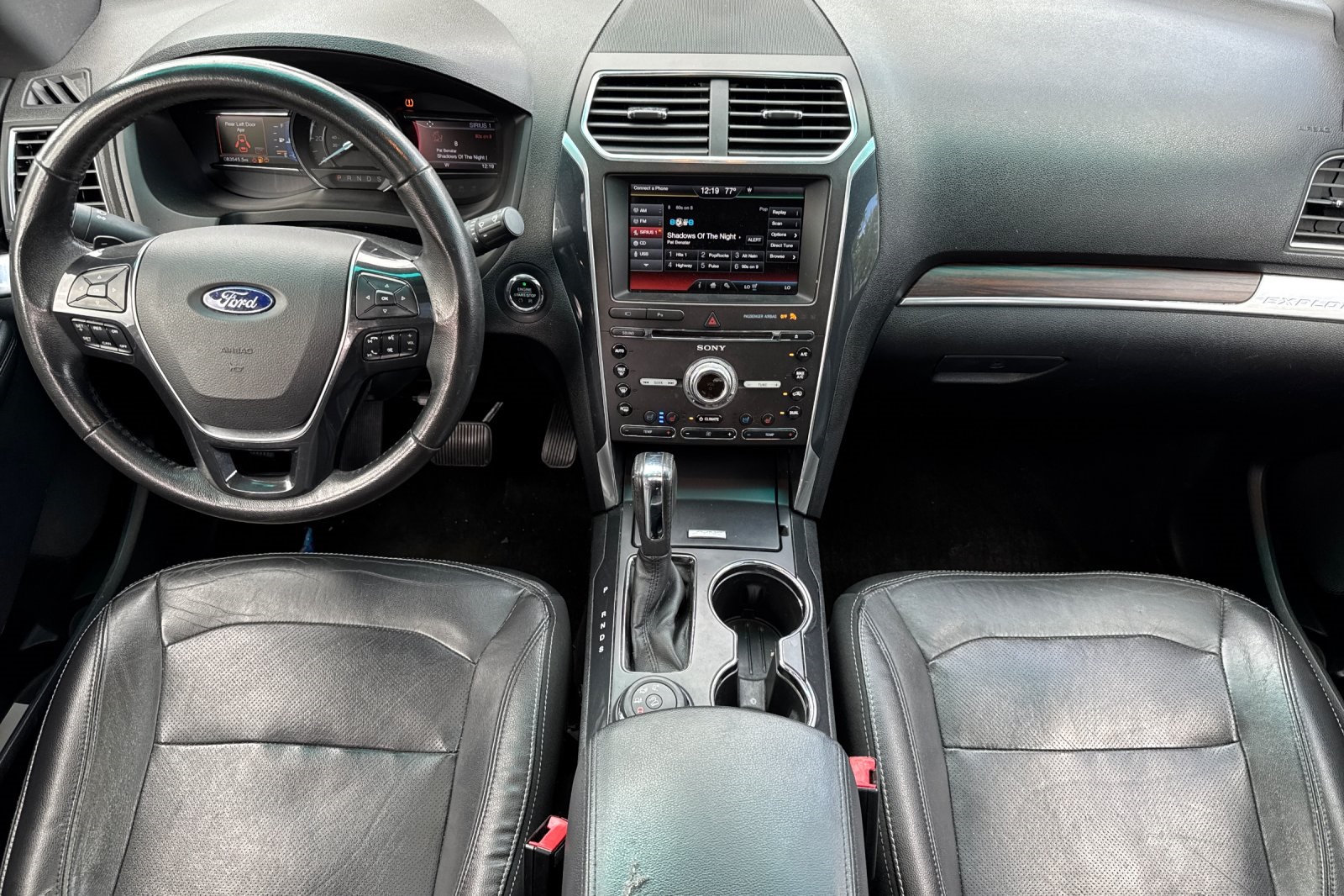 2016 Ford Explorer Limited photo 2