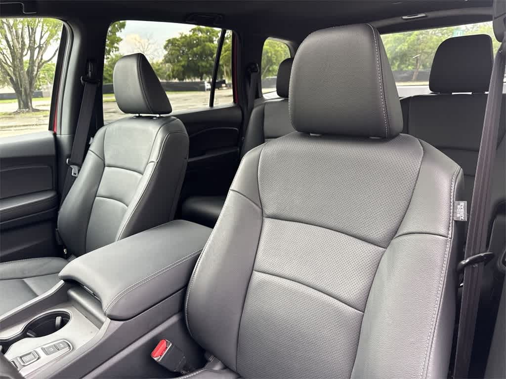 2025 Honda Passport EX-L photo 10