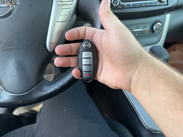 2015 Nissan Sentra SV photo 8