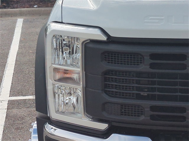 2026 Ford F-450 photo 10
