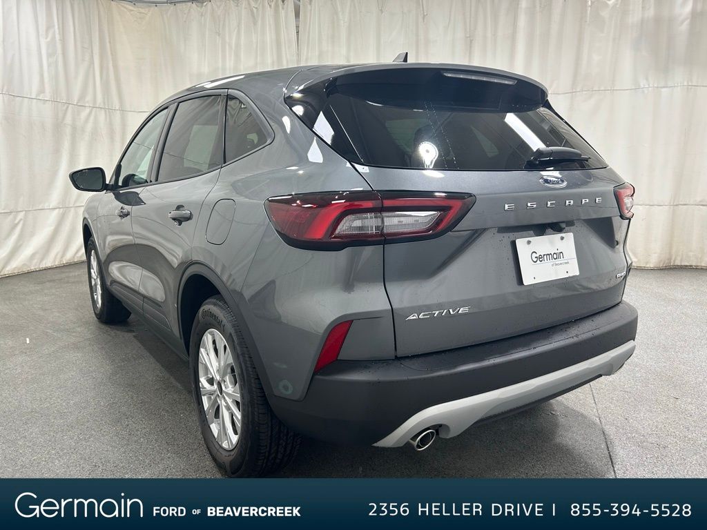 2025 Ford Escape Active photo 2