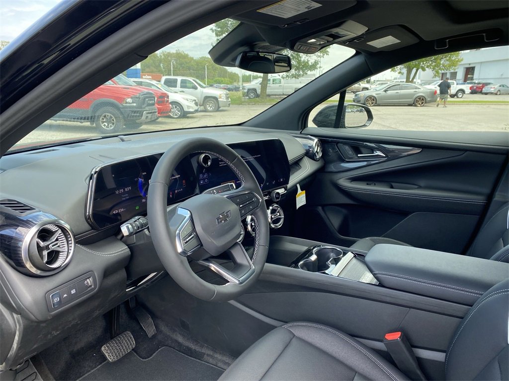 2025 Chevrolet Blazer EV photo 10