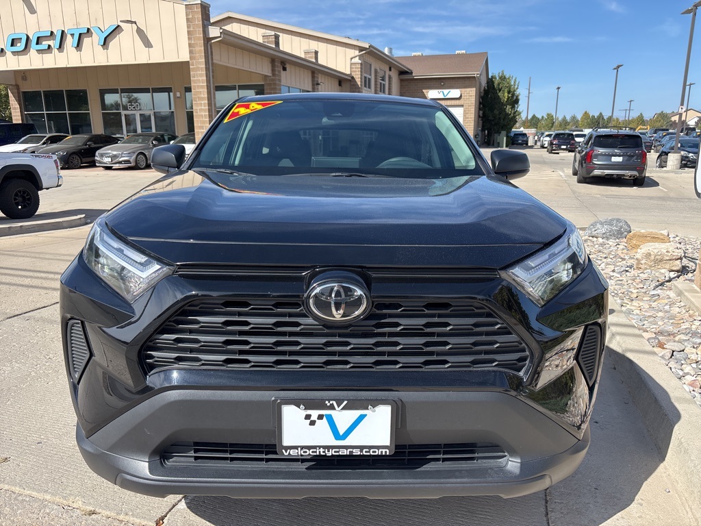 2024 Toyota RAV4 LE photo 2