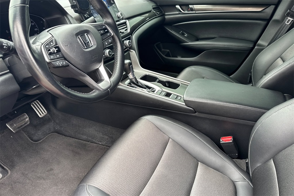 2022 Honda Accord Sport photo 11