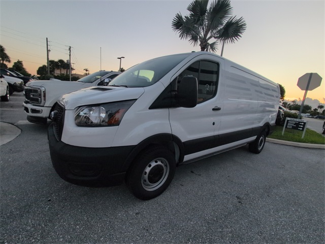 2025 Ford Transit Cargo Van photo 3