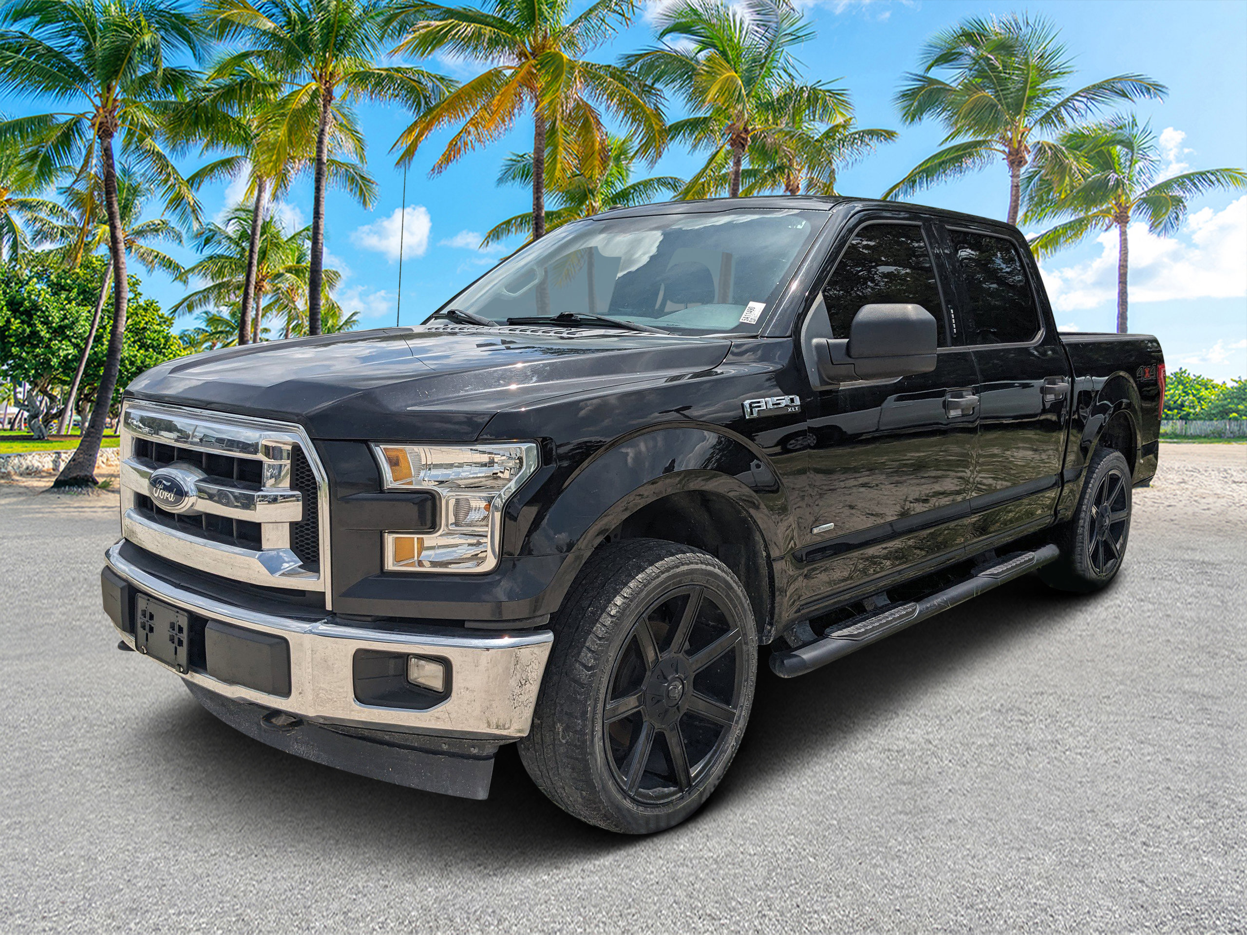 2017 Ford F-150 XLT photo 5