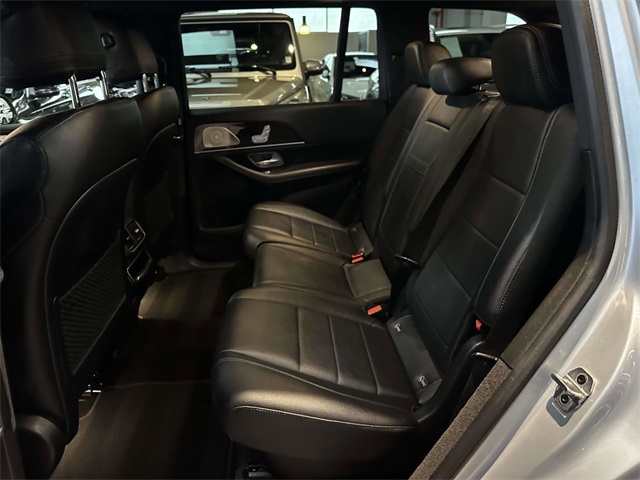 2022 Mercedes Benz GLS 450 4MATIC photo 16