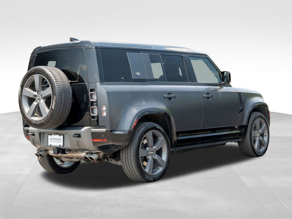 2024 Land Rover Defender 110 Carpathian Edition photo 4