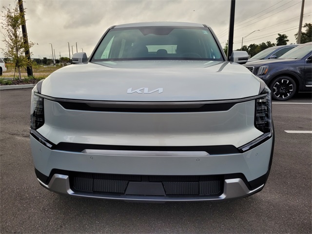 2026 Kia EV9 Light photo 2