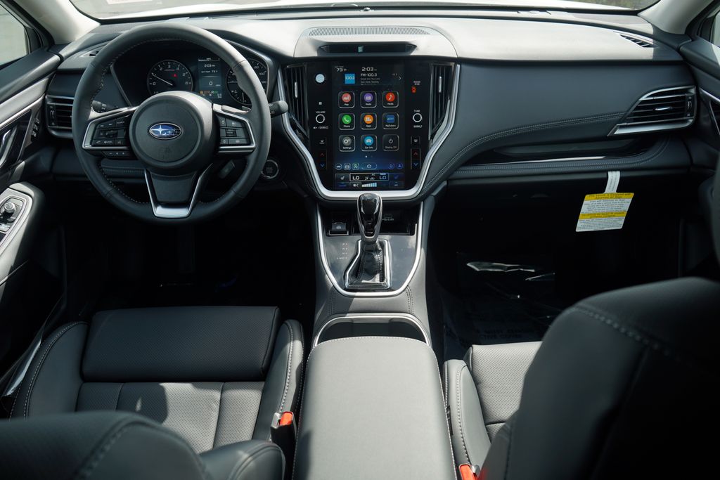 2025 Subaru Outback Limited photo 4