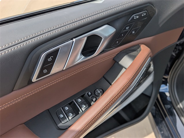 2025 Bmw X6 M60i xDr photo 17