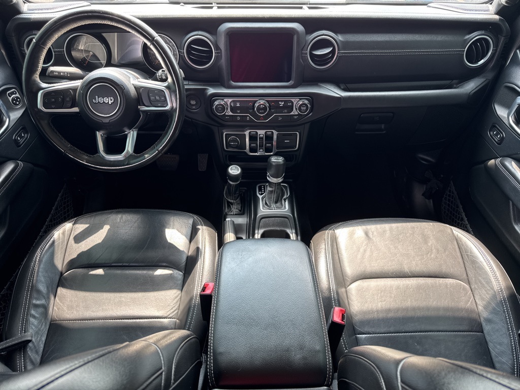 2018 Jeep Wrangler Unlimited Sahara photo 25