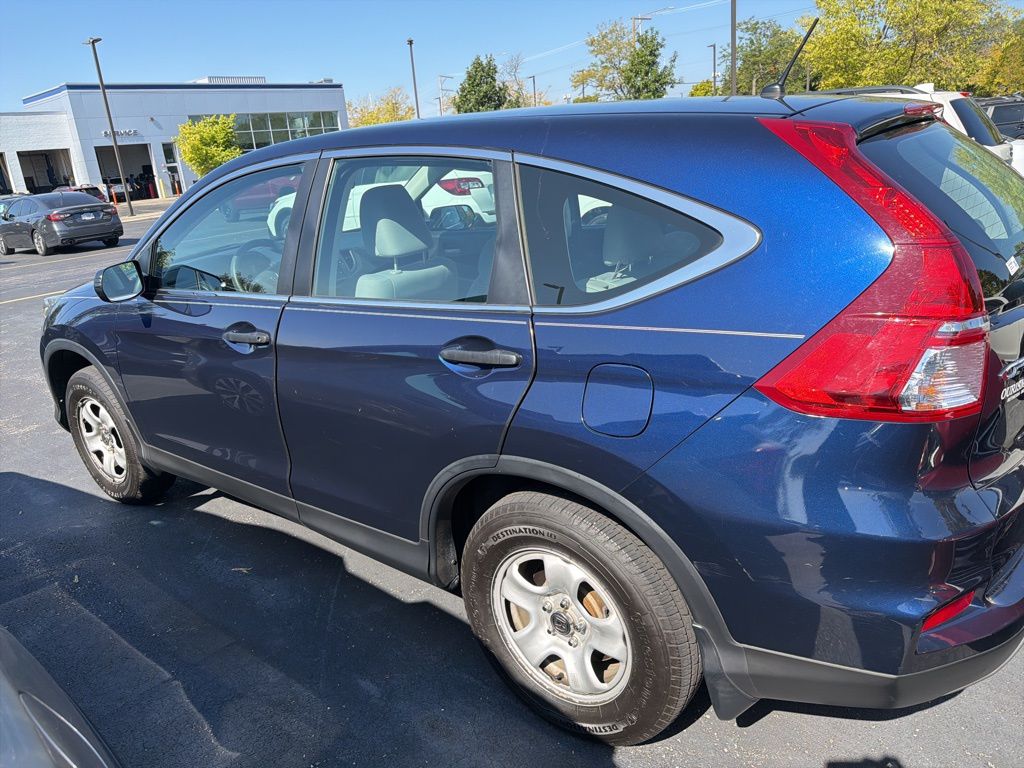 2015 Honda CR-V LX photo 3