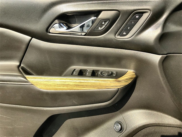 2018 Gmc Acadia Denali photo 5