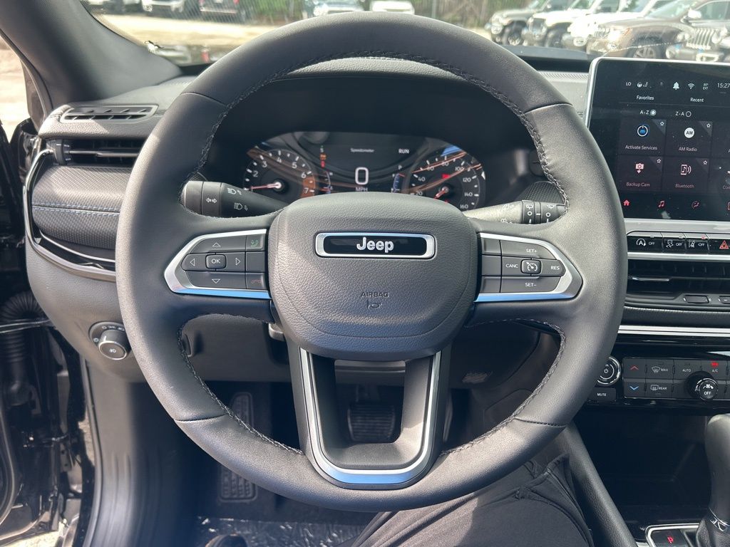 2025 Jeep Compass Latitude photo 13