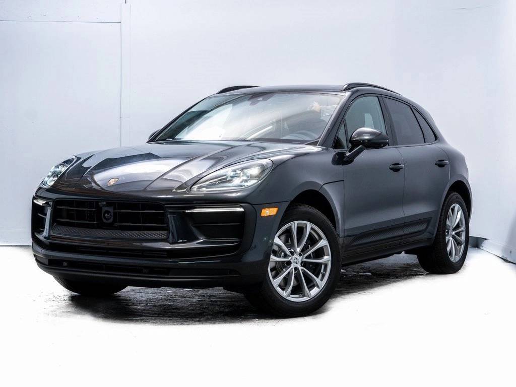 2026 Porsche Macan